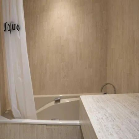 Appartement Super 2p Av Foch - Dauphine - Mobility Lease *