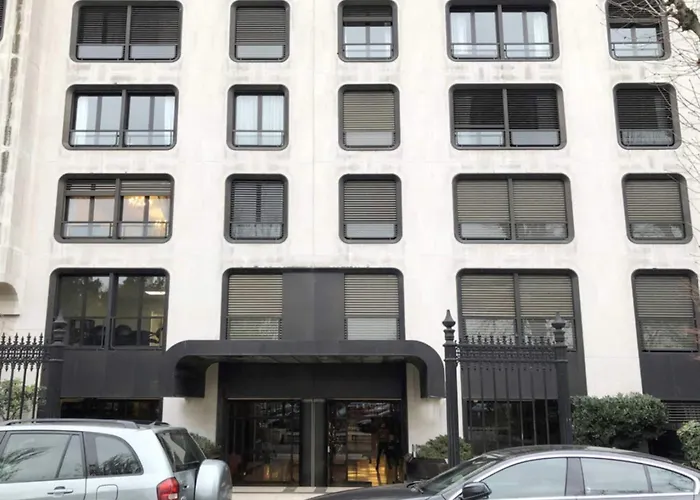 Super 2p Av Foch - Dauphine - Mobility Lease *