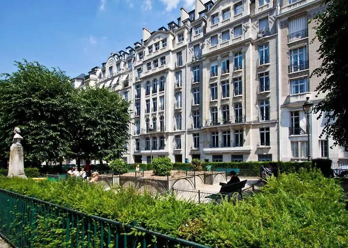 Super 2p Av Foch - Dauphine - Mobility Lease