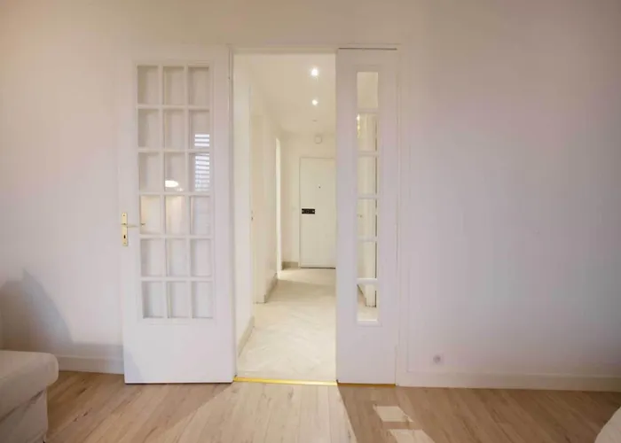 Super 2p Av Foch - Dauphine - Mobility Lease Appartement *